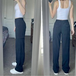 Athleta Vienna Cargo Pants Black Size 6 - New with tags